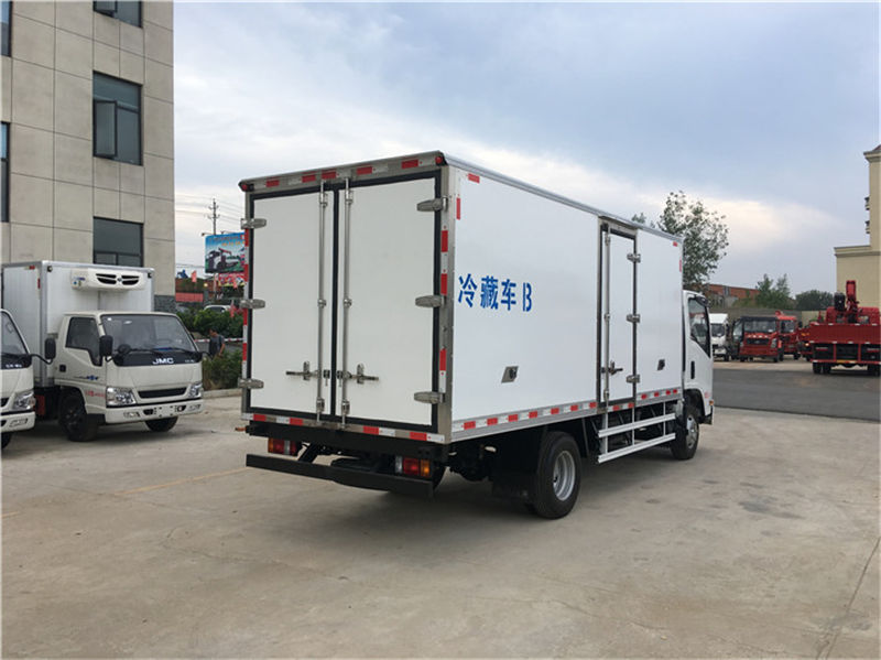 五十鈴KV600冷藏車-廂長5米