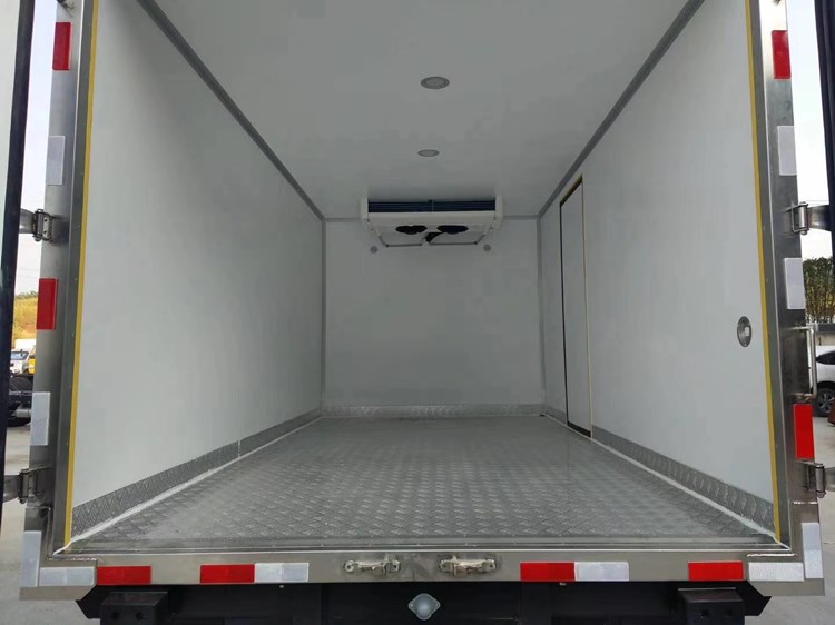 國六4米2五十鈴KV100藍牌冷藏車