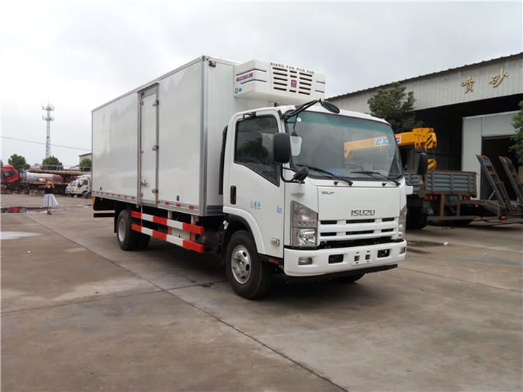 國六4米2五十鈴KV100藍牌冷藏車