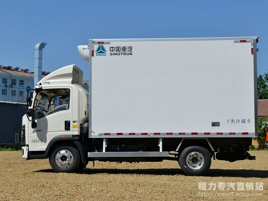 中國重汽HOWO 統帥 藍牌4.2米冷藏車