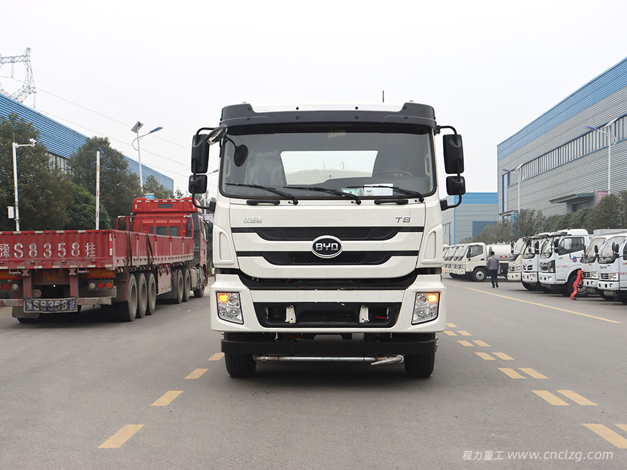 比亞迪T8純電動(dòng)11方灑水車